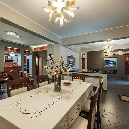 Platinum Villa