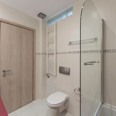 Villa Platinum Kamari (Santorini)