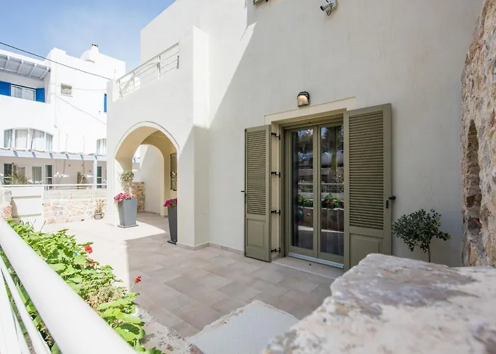 Platinum Villa Kamári