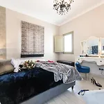 Platinum Kamári