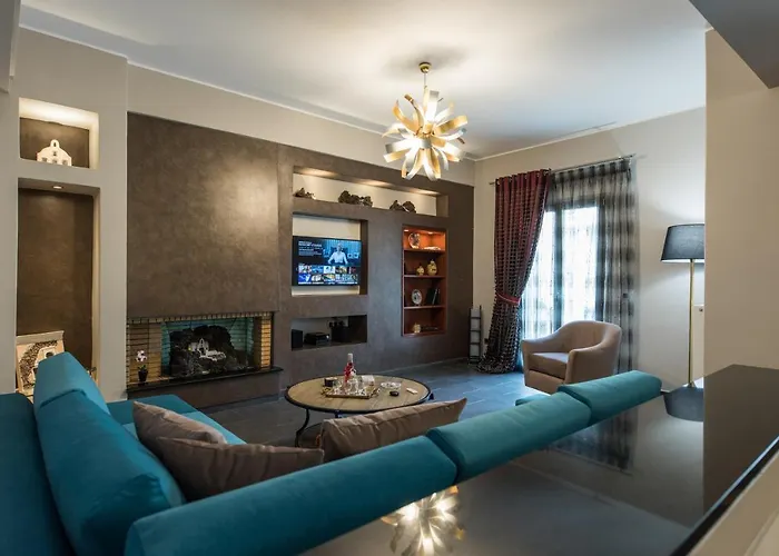 Platinum Villa Kamári